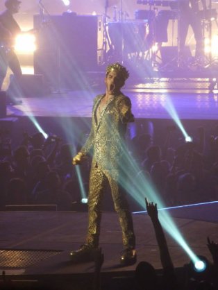 3242777694_2_2_HoPaF028