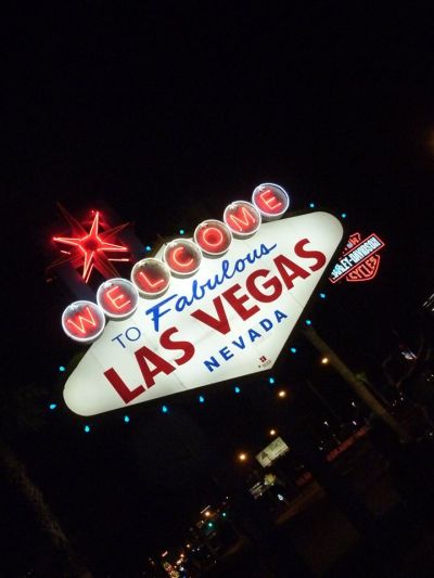 12004830_10156059003845788_4367723673913673506_n